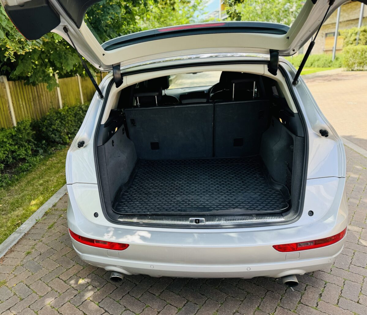 Audi Q5 2.0 Quattro - Image 6