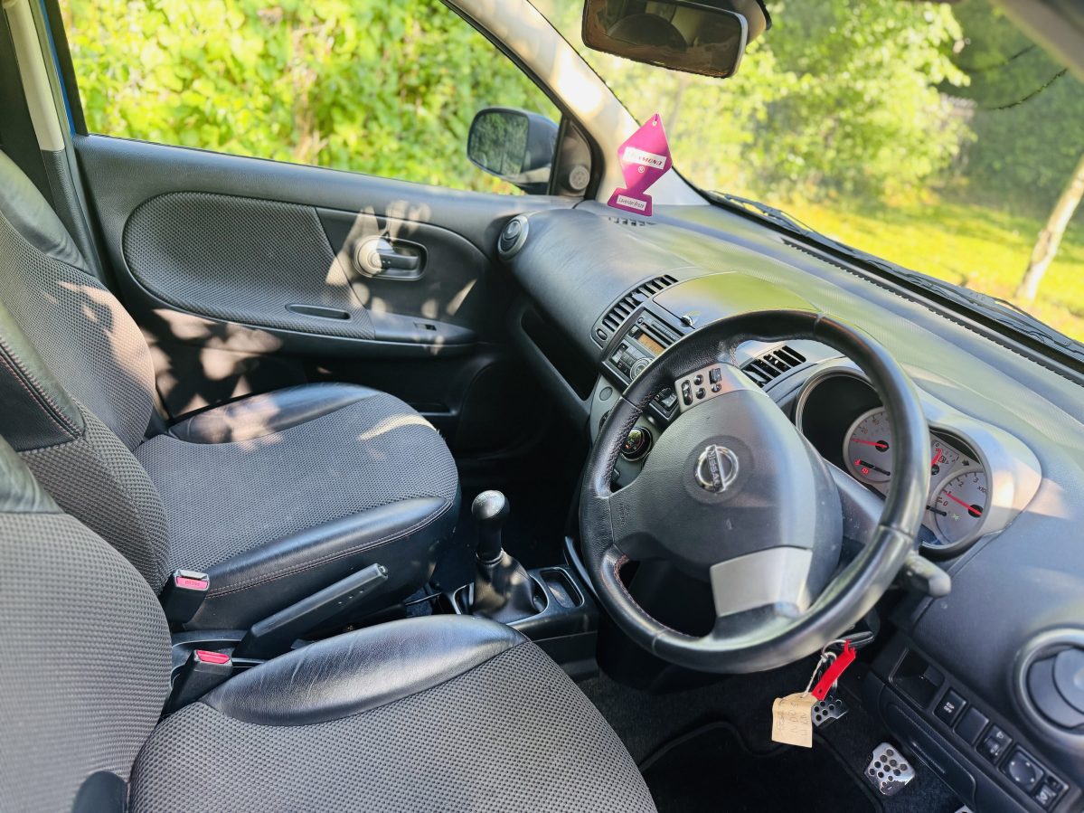 Nissan Note 1.6 petrol Manual - Image 15