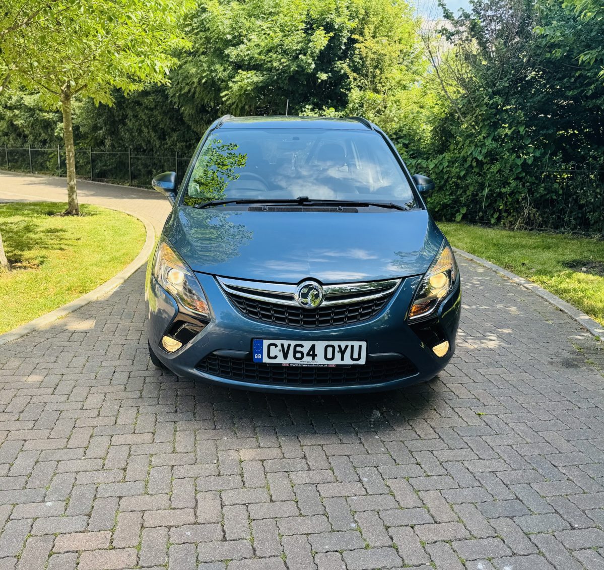 Vauxhall Zafira 1.4 petrol - 7 seater - Image 4
