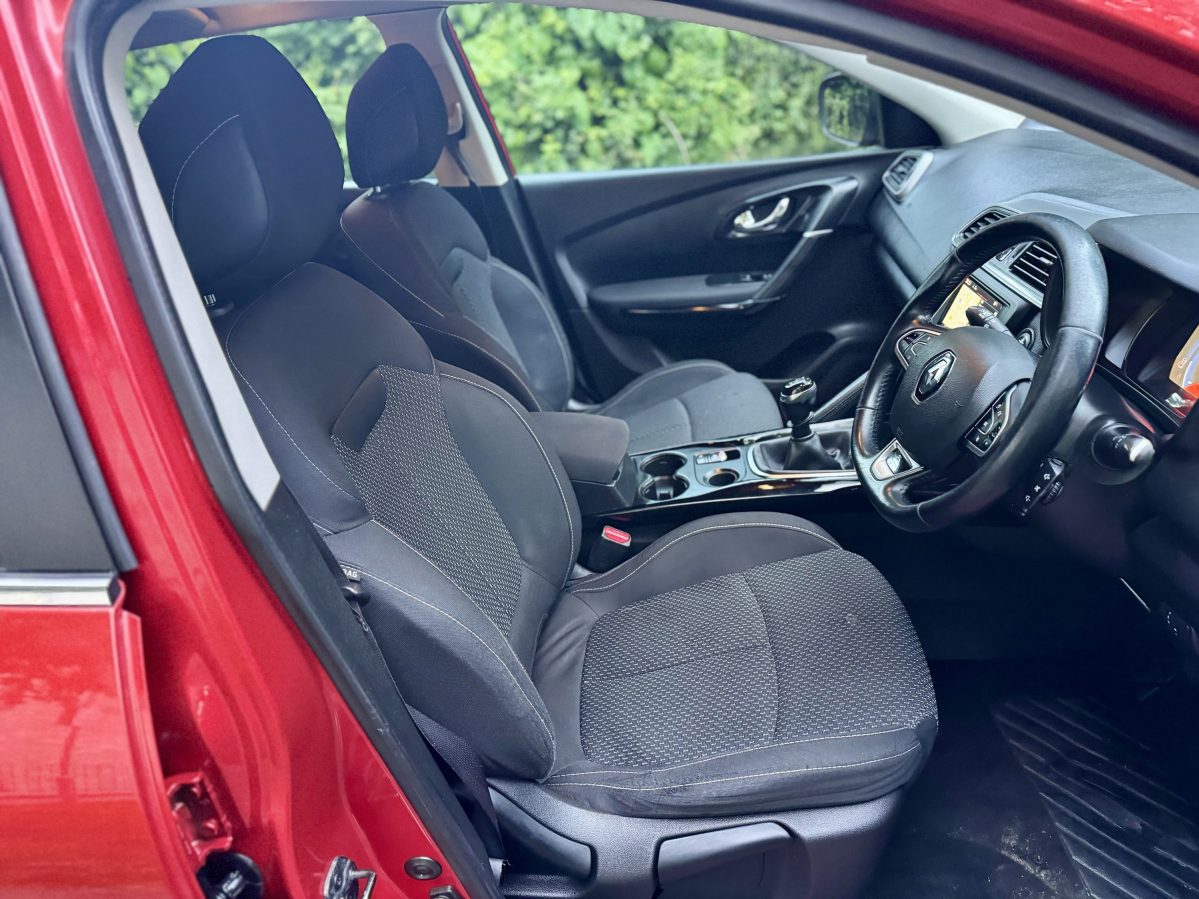 2017 Renault Kadjar 1.5 diesel, manual, ULEZ compliant. - Image 15