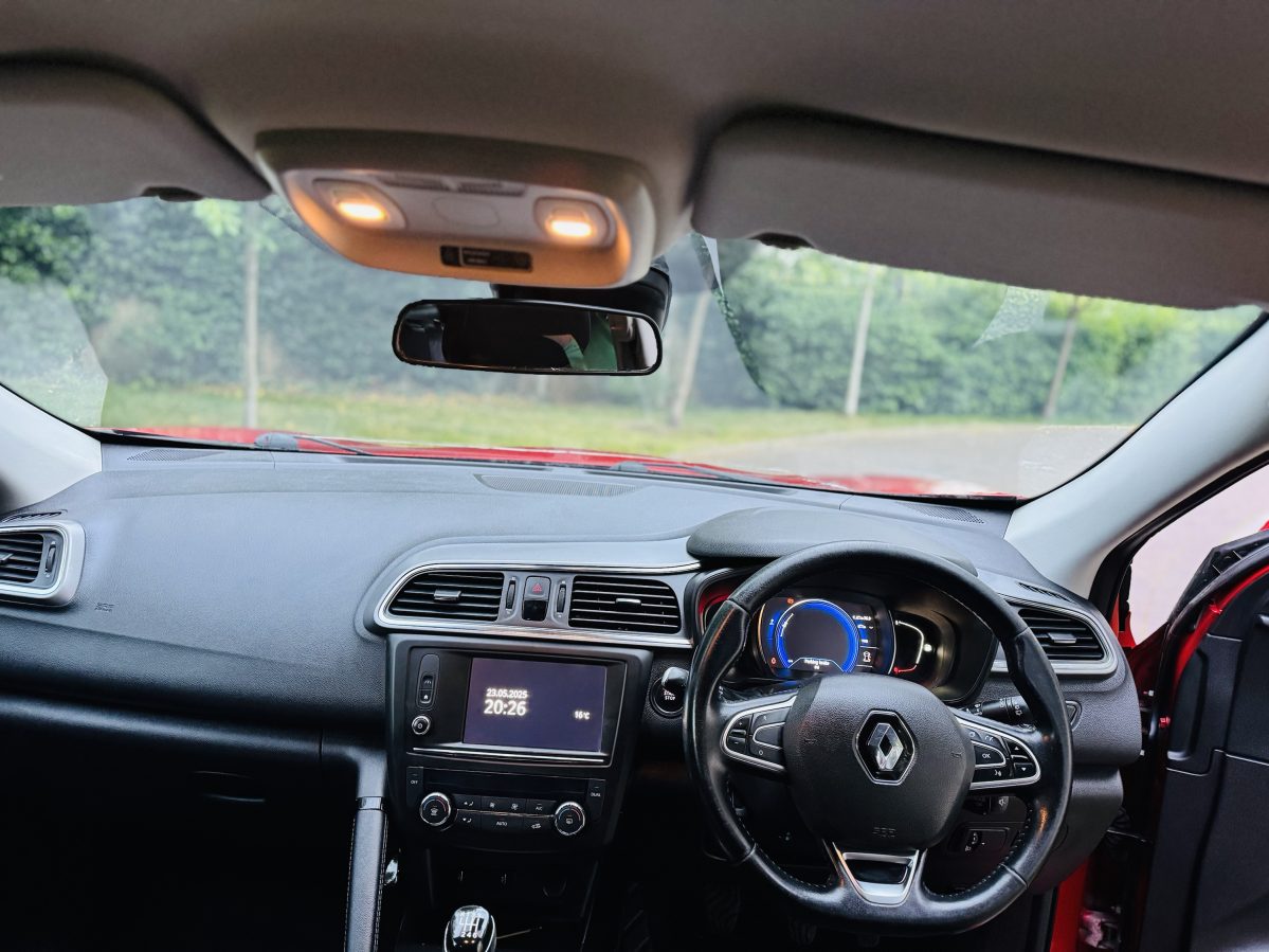 2017 Renault Kadjar 1.5 diesel, manual, ULEZ compliant. - Image 4